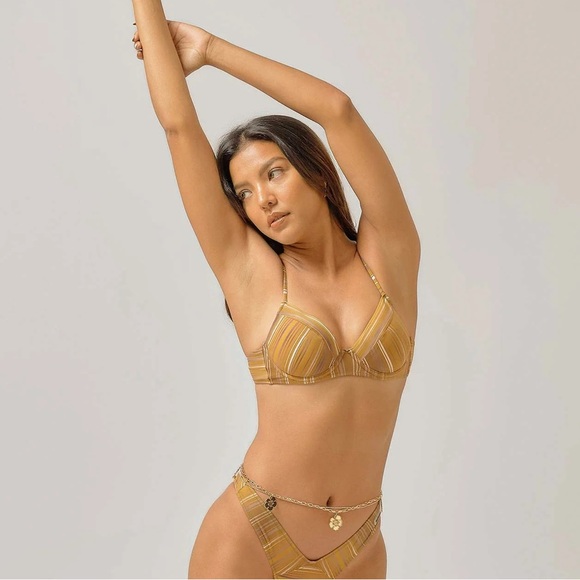 Blackbough Swim Set - Picture 2 of 6